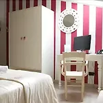 Il Villino לינה וארוחת בוקר