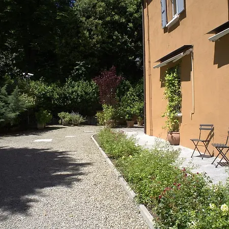 Oda ve Kahvaltı Il Villino 2*